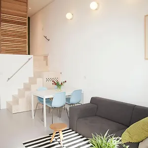 https://lux-stylisch-bb.amsterdamhotelsnl.com