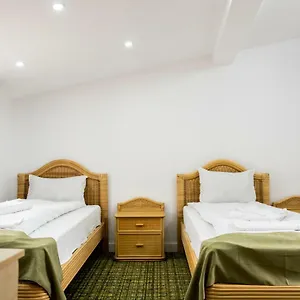 https://casa-gabriela-bucharest.bucharesthotelsnow.com
